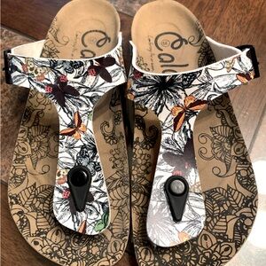 Women’s Calceo butterfly sandals size ‘39’ US 8.5